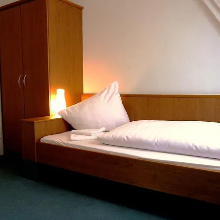 Schloss Hotel 3*
